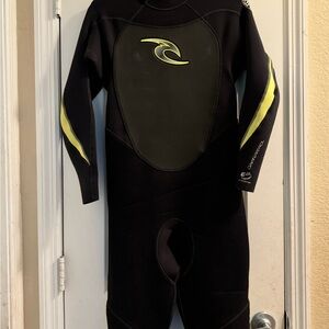 O'Neill Black and Yellow Wetsuit